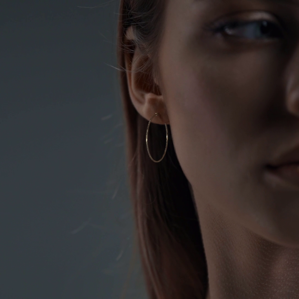 Arete Arracada Diamantada De Oro 10k Estilo Dominó